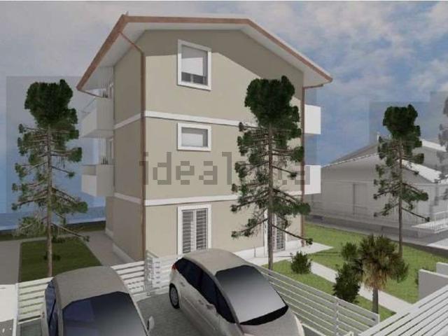 Case e ville in vendita di 120 m² in Via Venezia Giulia