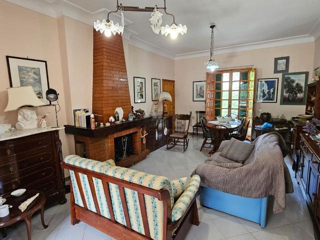 Case e ville in vendita di 120 m² in Viale del Minareto
