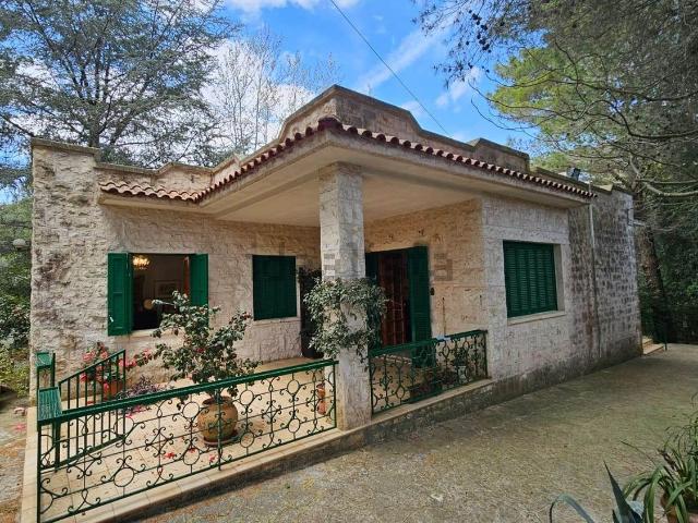 Case e ville in vendita di 120 m² in Viale Gordini