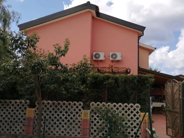 Case e ville in vendita di 120 m² in Contrada Difesa