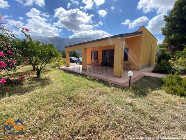 Case e ville in vendita di 120 m² in Contrada Marmora Snc