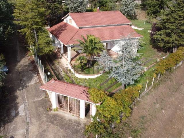 Case e ville in vendita di 120 m² in Contrada Olmo Torto