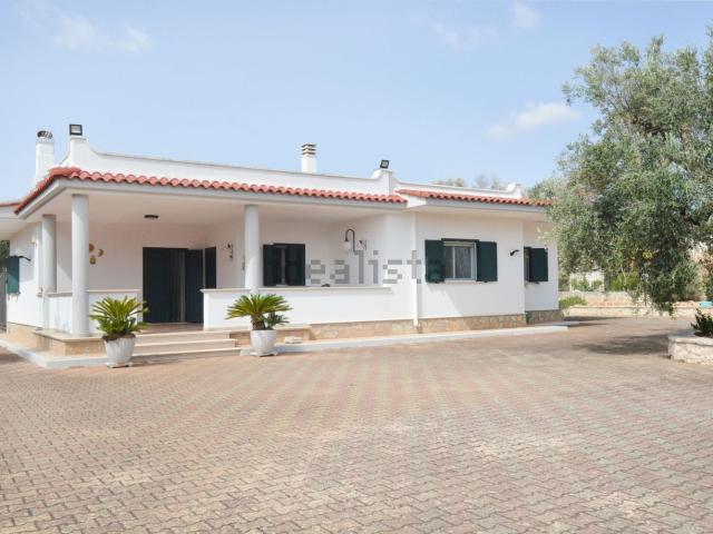Case e ville in vendita di 120 m² in Contrada Pezza d&apos  Acqua Fresca