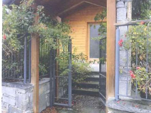 Case e ville in vendita di 120 m² in Corso Nizza, 90