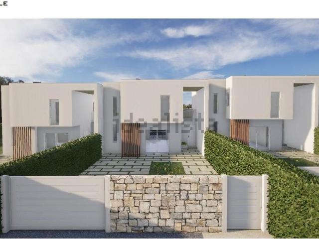 Case e ville in vendita di 120 m² in Strada Montetullio
