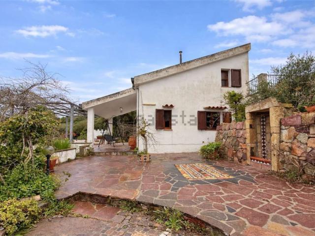 Case e ville in vendita di 120 m² in Strada Senza Nome