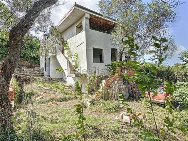 Case e ville in vendita di 120 m² in Strada Vicinale Malafede