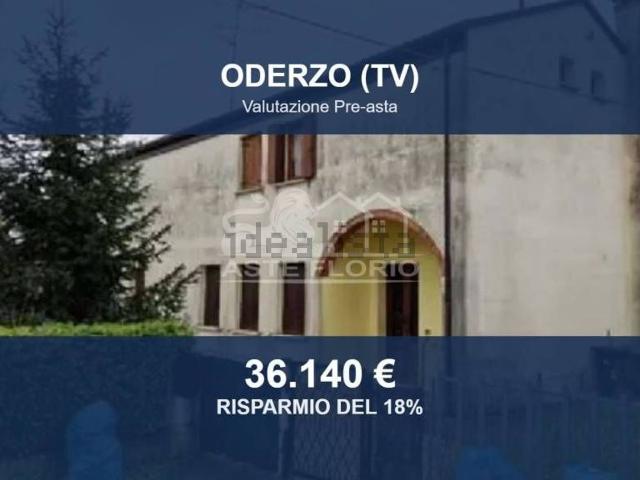 Case e ville in vendita di 121 m² in Via le Basse, 28