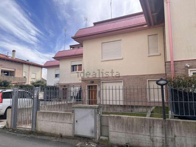 Case e ville in vendita di 121 m² in Via Palazzo Bianchetti