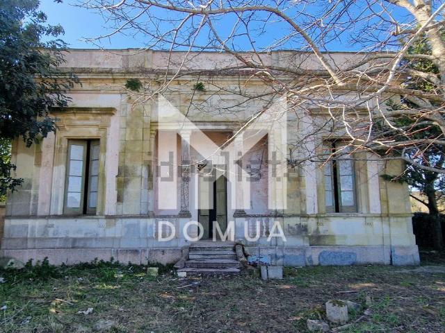 Case e ville in vendita di 121 m² in Contrada Sirgole