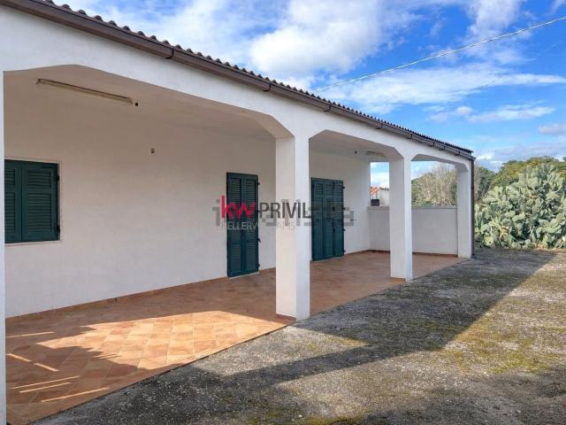 Case e ville in vendita di 121 m² in Strada Statale 7
