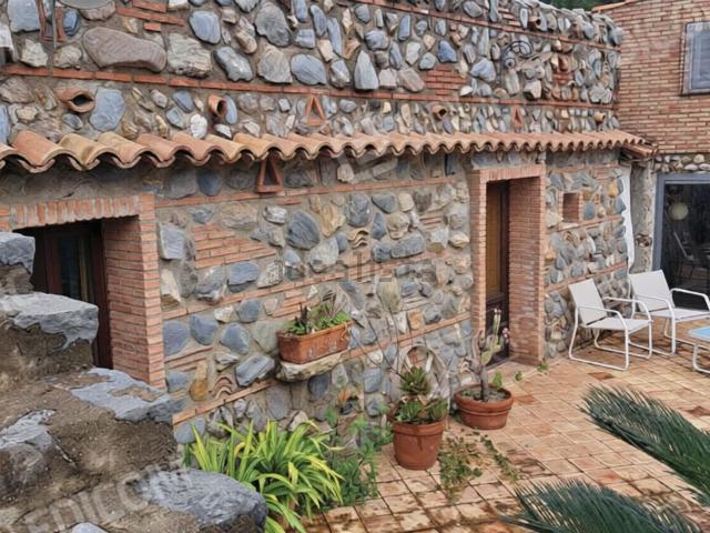 Case e ville in vendita di 122 m² in Contrada Grotte, 20