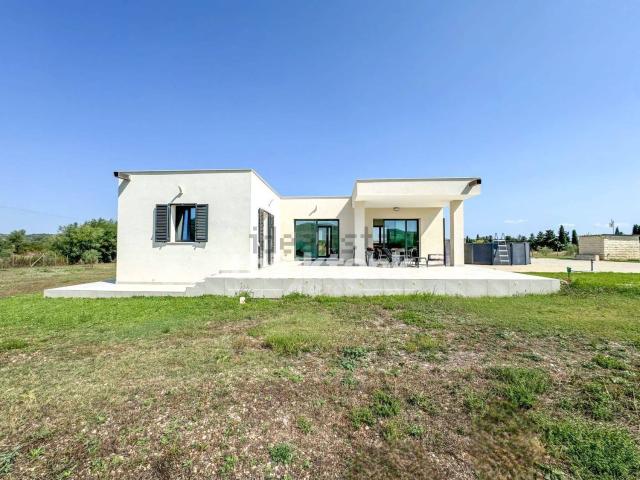 Case e ville in vendita di 123 m²