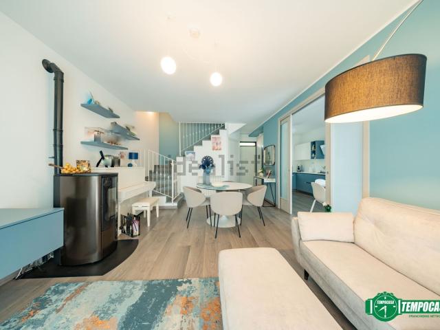 Case e ville in vendita di 123 m² in Via Borgoagnello, 1