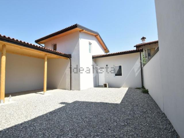 Case e ville in vendita di 123 m² in Via Lunga, 29