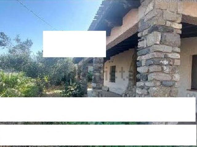 Case e ville in vendita di 123 m² in Vico III Umberto I