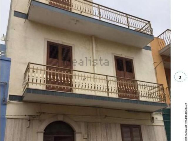 Case e ville in vendita di 124 m² in Via Giuseppe Mazzini