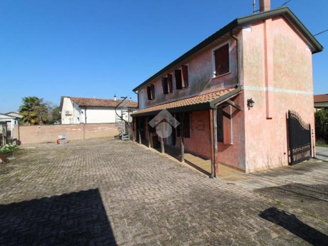 Case e ville in vendita di 125 m²