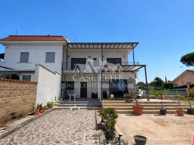 Case e ville in vendita di 125 m² in Via Adda, 6