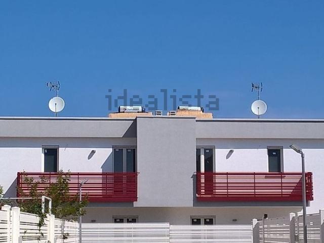 Case e ville in vendita di 125 m² in Via Duchessa d&apos Andria