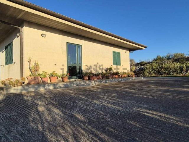 Case e ville in vendita di 125 m² in Contrada Scifitelli
