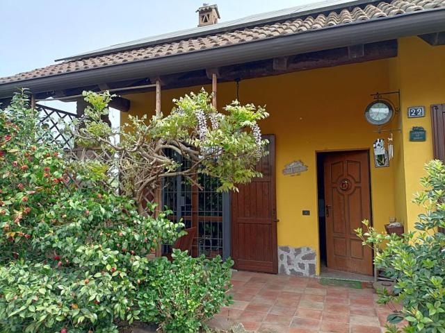Case e ville in vendita di 125 m² in Strada Pavese