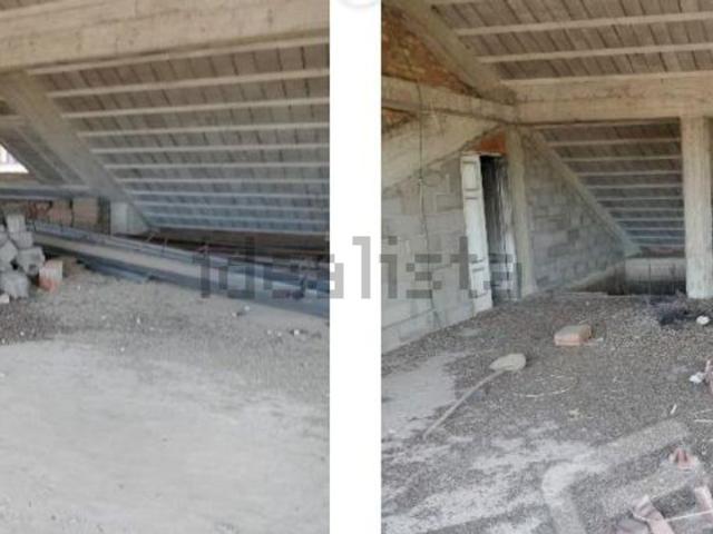 Case e ville in vendita di 1263 m² in Via Fontanelle