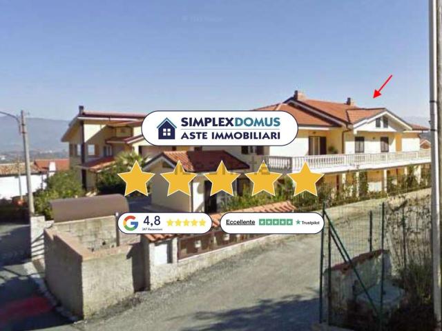 Case e ville in vendita di 126 m² in Via Assunta