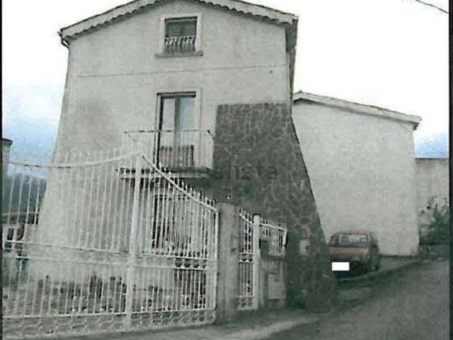 Case e ville in vendita di 126 m² in Via San Nicola