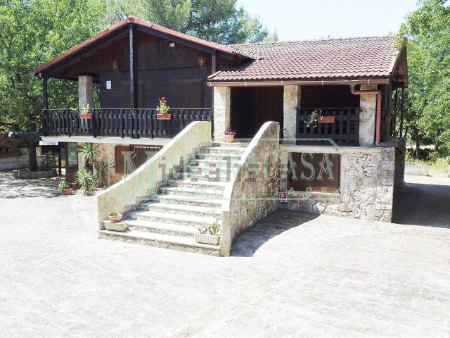 Case e ville in vendita di 127 m²