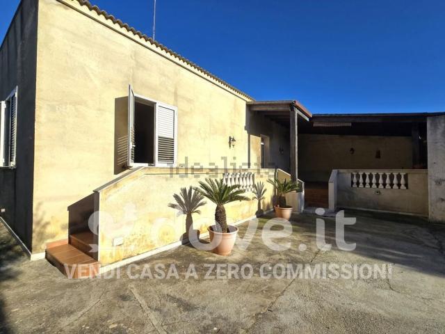 Case e ville in vendita di 127 m² in Via Salemi