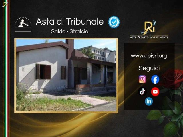 Case e ville in vendita di 127 m² in Strada Statale 16 Adriatica