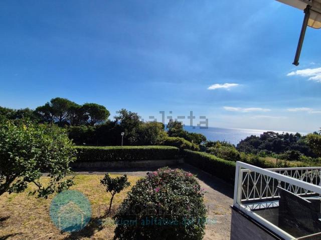 Case e ville in vendita di 128 m² in Via San Giacomo