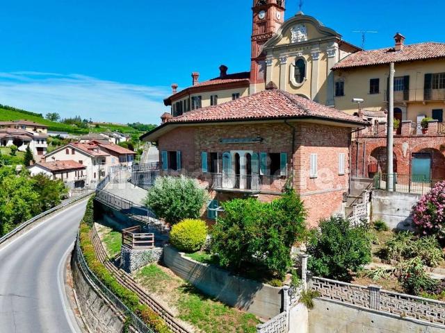 Case e ville in vendita di 128 m² in Corso Fratelli Bandiera, 21