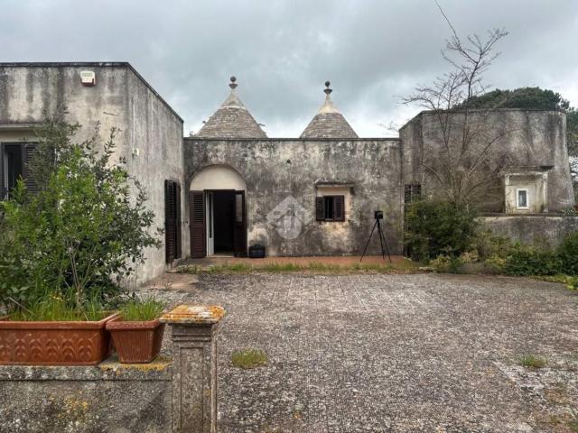 Case e ville in vendita di 129 m² in Via Taranto
