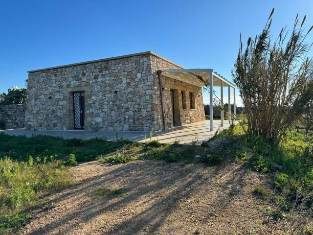 Case e ville in vendita di 129 m² in Via Vicinale Serrazzulli