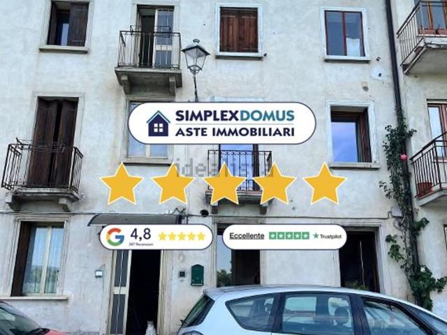 Case e ville in vendita di 129 m² in Contrada Ambrosini