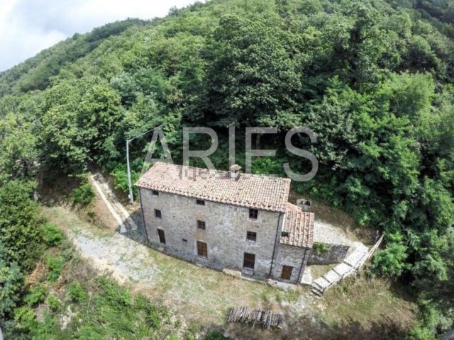 Case e ville in vendita di 129 m² in Località agli Sceponi