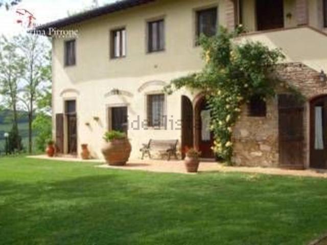 Case e ville in vendita di 1305 m² in Frazione Vicolagna, 1