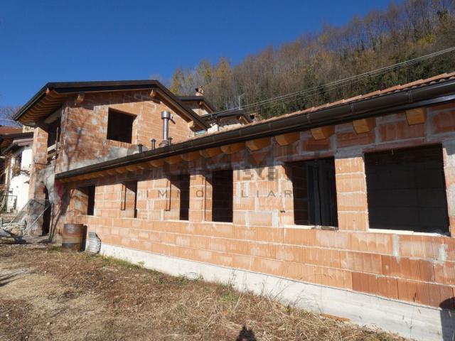Case e ville in vendita di 130 m²