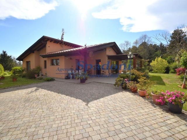 Case e ville in vendita di 130 m²