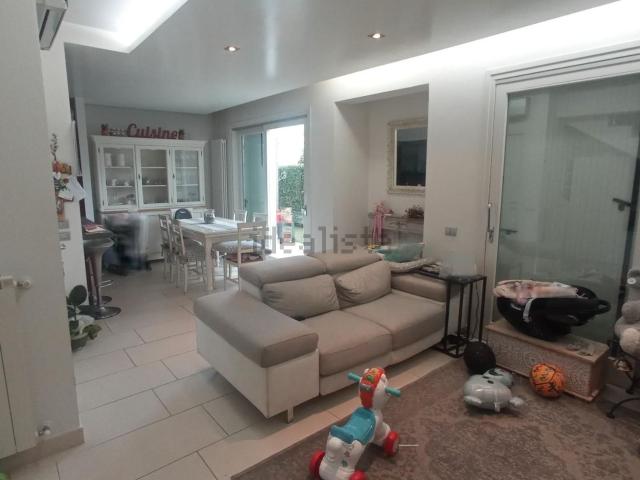Case e ville in vendita di 130 m²