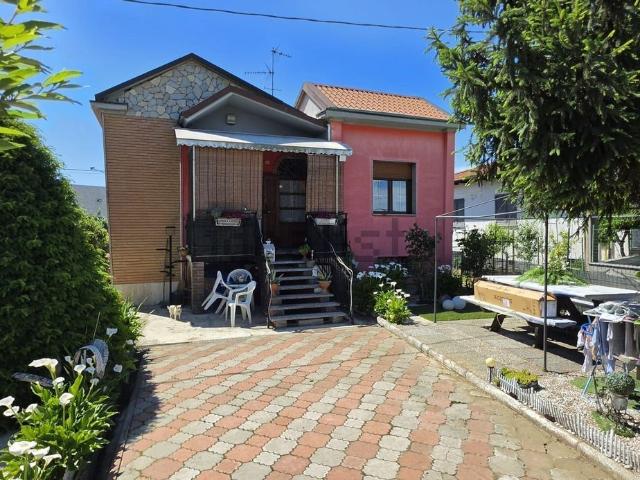Case e ville in vendita di 130 m²