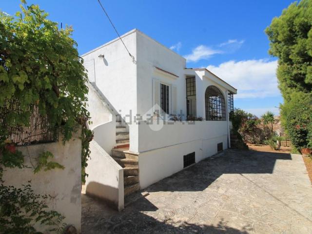 Case e ville in vendita di 130 m²