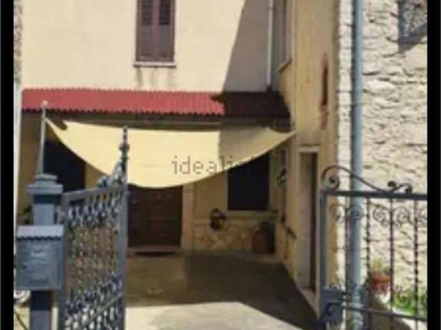 Case e ville in vendita di 130 m²
