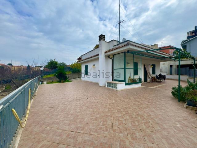 Villetta indipendente in vendita di 130 m² in Via degli Elci, 29