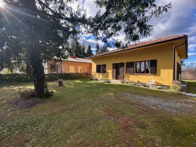 Case e ville in vendita di 130 m² in Via di Batino