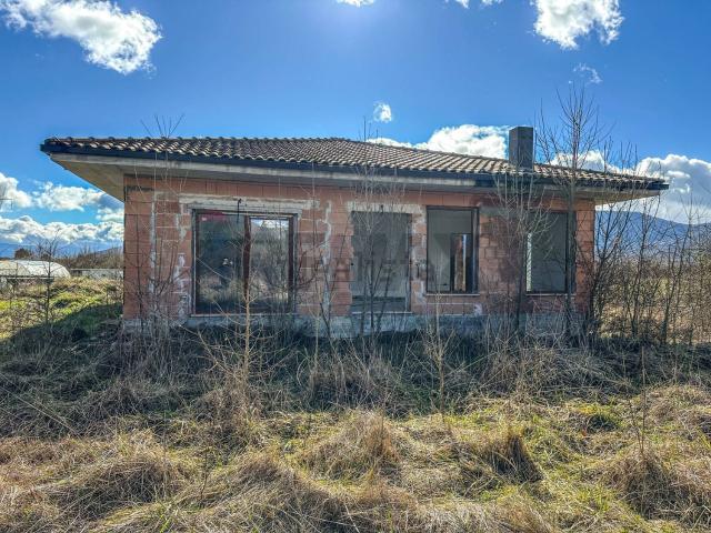 Case e ville in vendita di 130 m² in Via Marinare, 4
