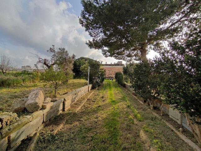 Case e ville in vendita di 130 m² in Via San Pietro in Lama, 4