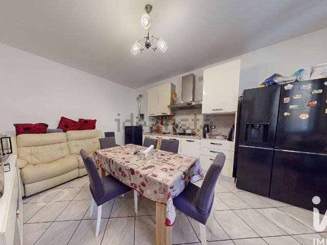 Case e ville in vendita di 130 m² in Via per Camposanto
